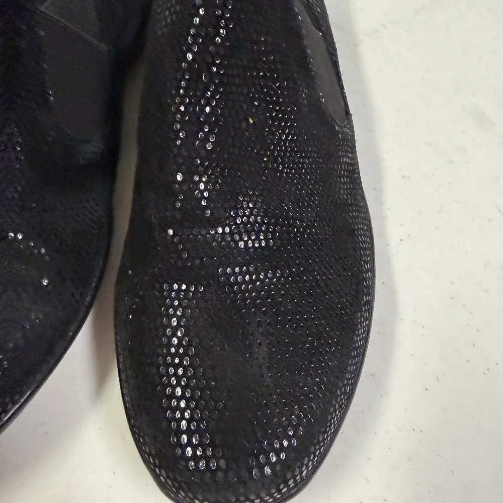 VANELI SPORT Women's Black Shimmer Slip-On Comfort Flats Leather Rubber Sole